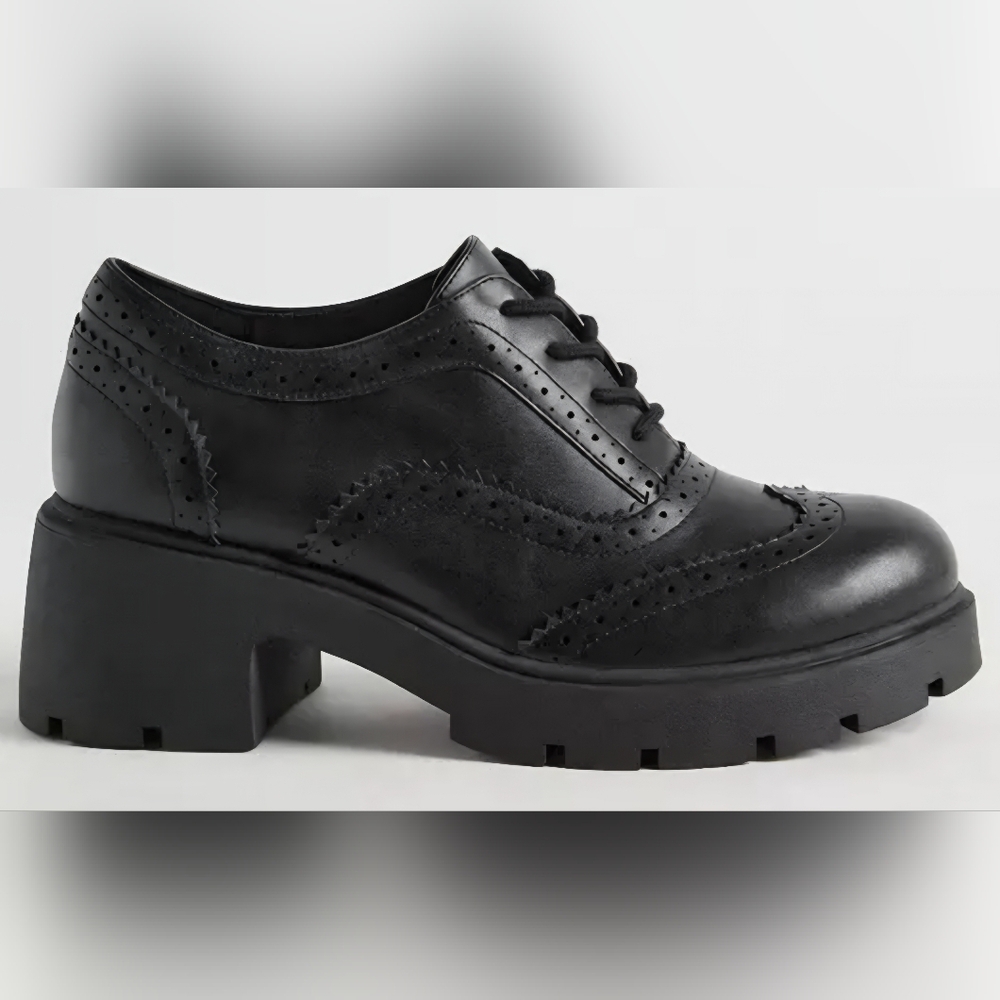 Torrid Lug Sole Oxford Loafers - Picture 4 of 7